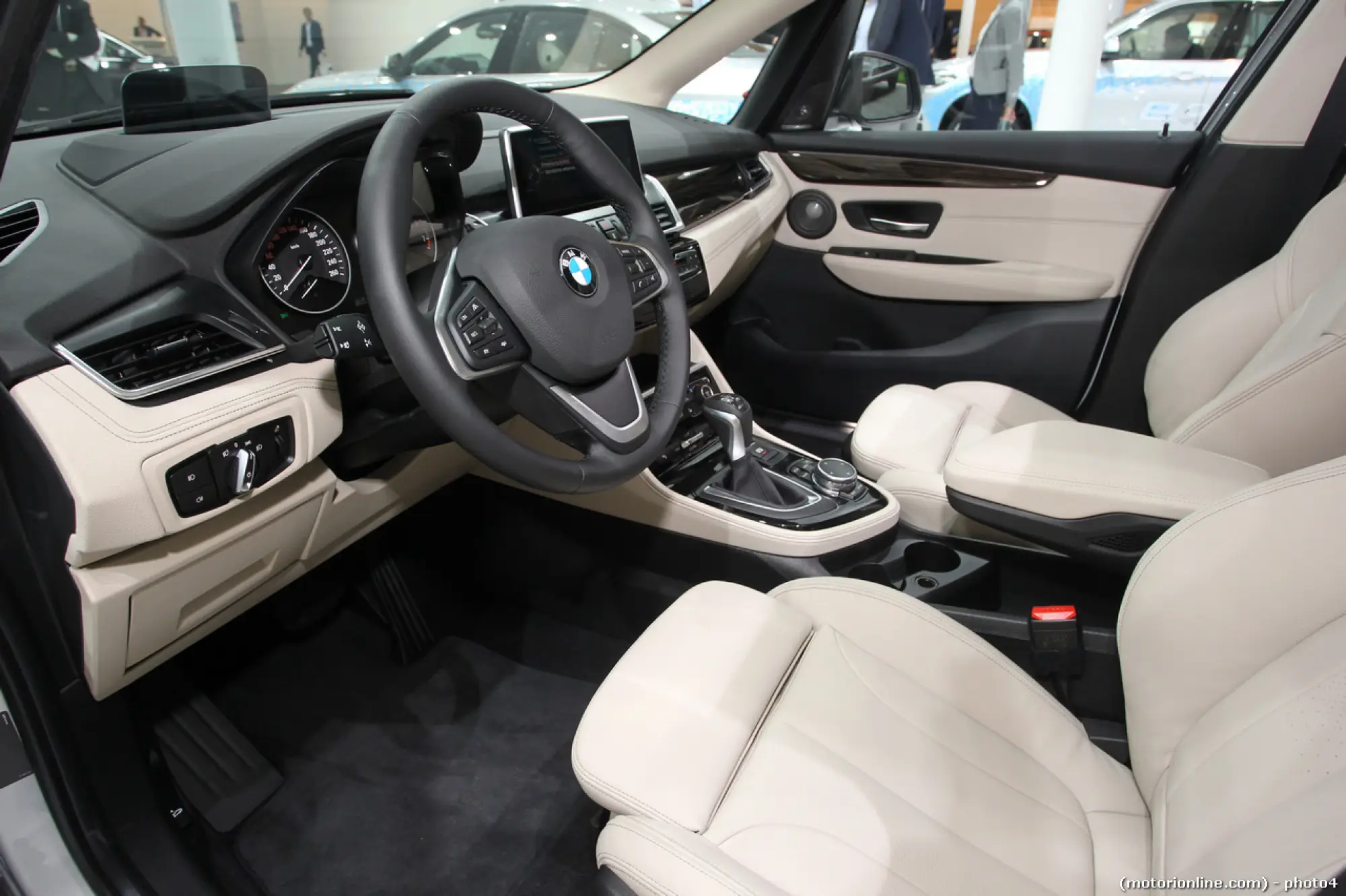 BMW 225xe - Salone di Francoforte 2015 - 6