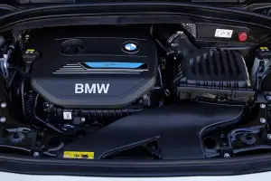 BMW 225xe - 102