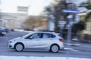 BMW 225xe - 34