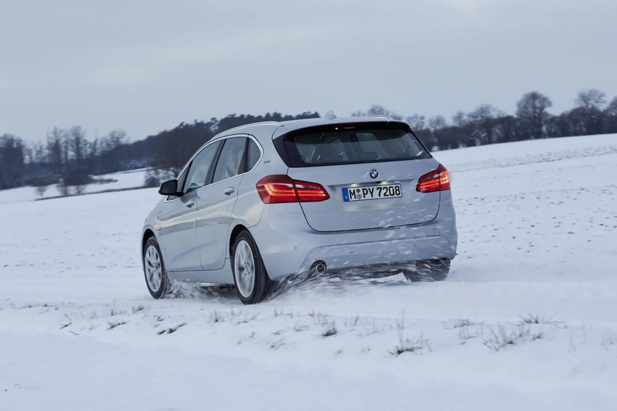 BMW 225xe - 43
