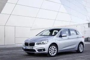 BMW 225xe - 54
