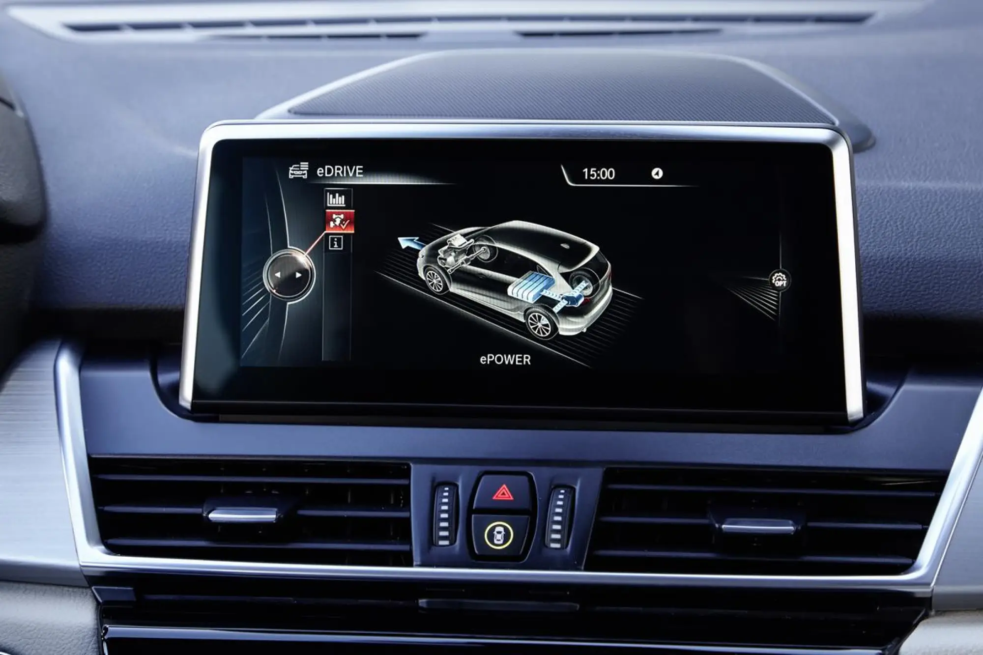 BMW 225xe - 90