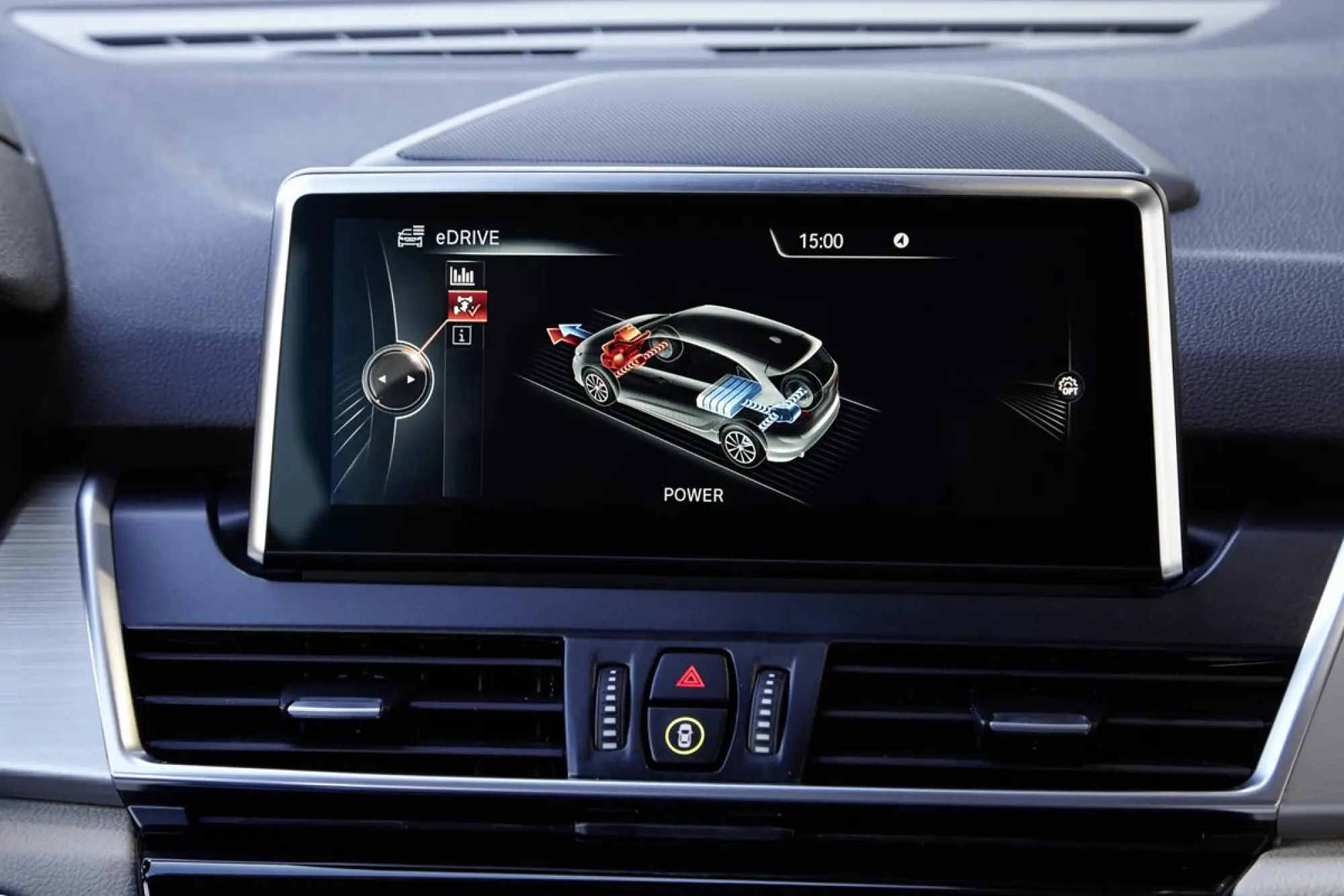 BMW 225xe - 91