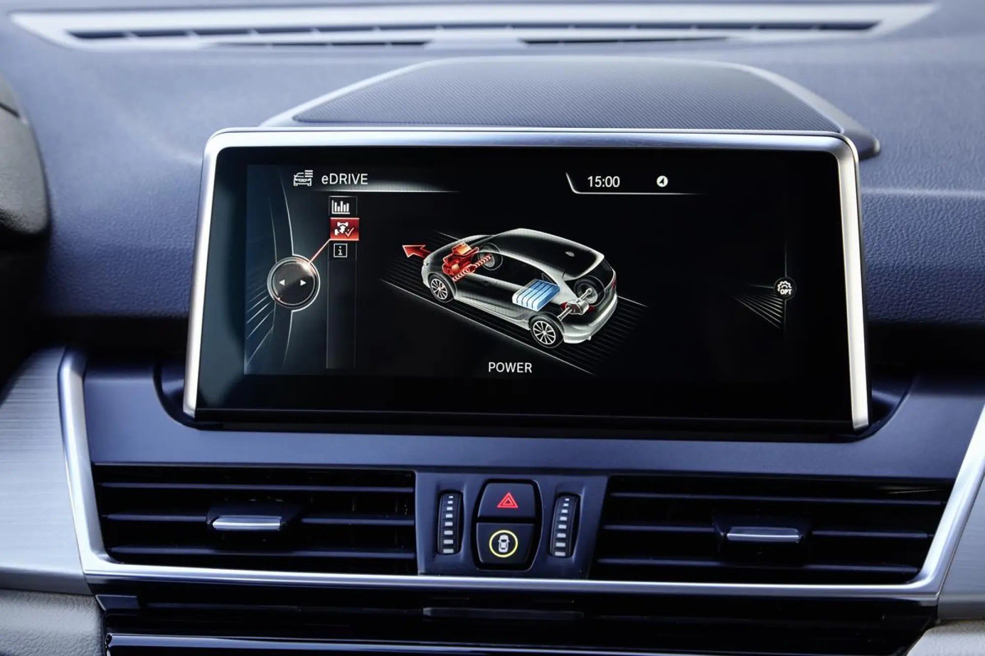 BMW 225xe - 92