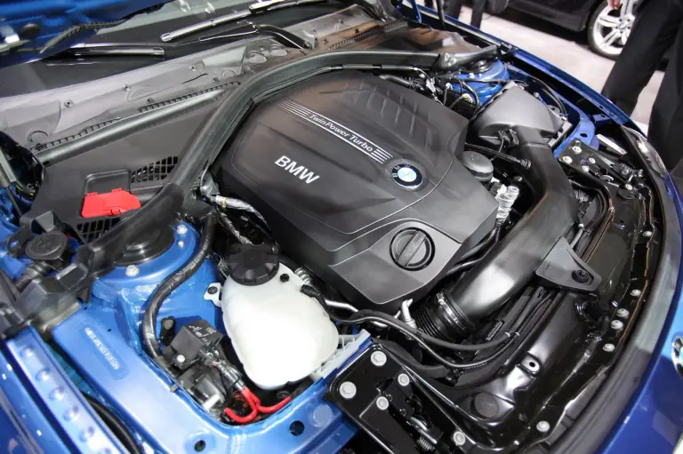  BMW 3 Series Sedan - Salone di Detroit 2012 - 4