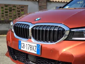 BMW 320d xDrive - Prova Su Strada 