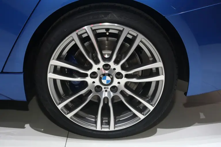 BMW 328 M Performance Line - Salone di Ginevra 2012 - 7