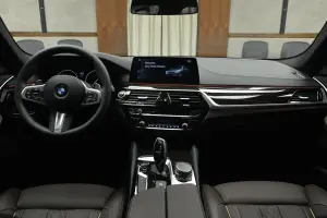 BMW 540i Sport Line - 10