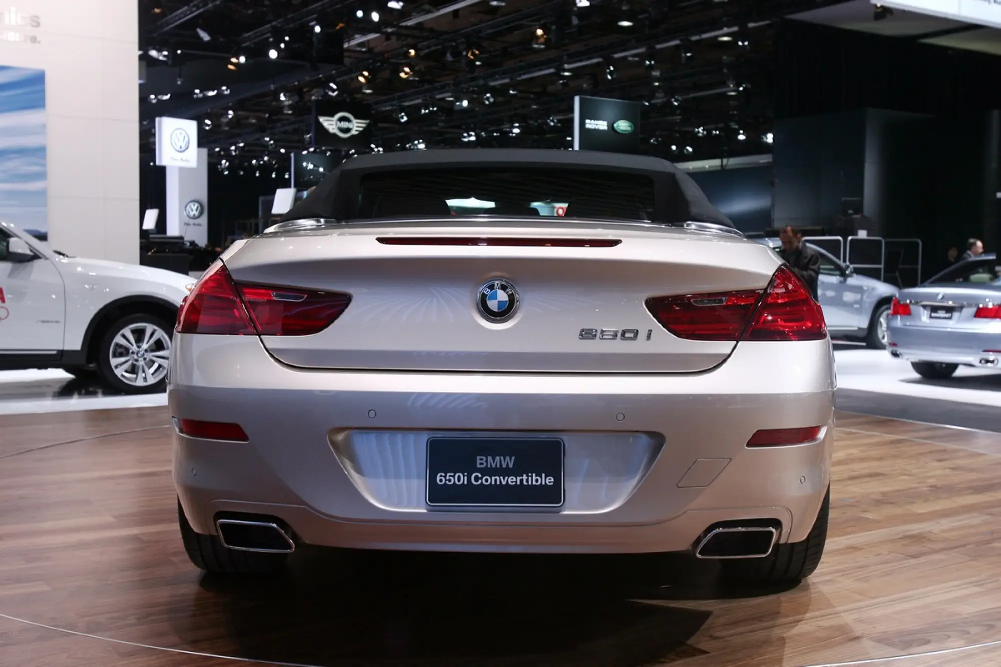 BMW 650i Cabrio - Salone di Detroit 2011 - 5