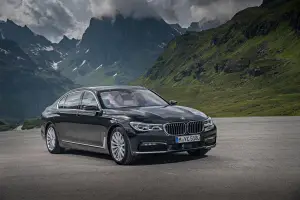 BMW 740e iPerformance 2016