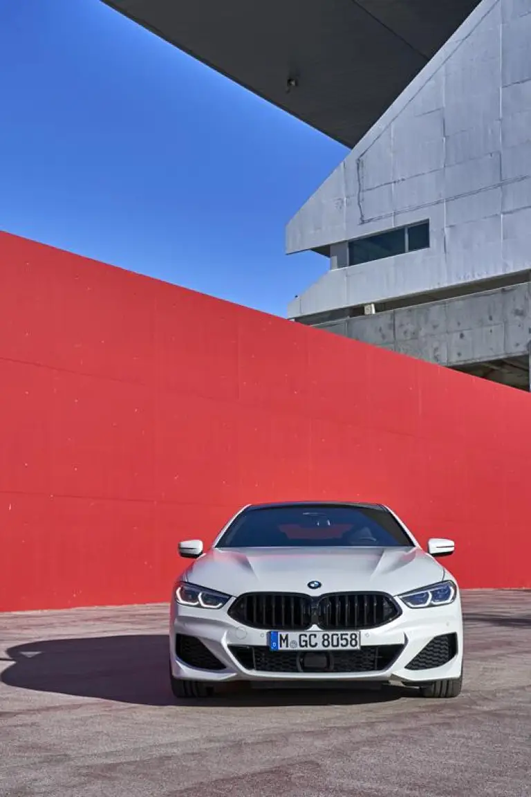 BMW 840i Gran Coupe - 12