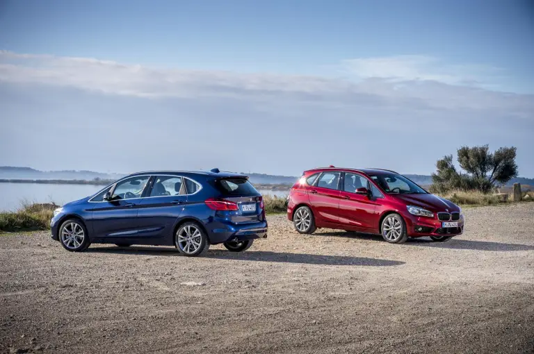 BMW Active Tourer 220d xDrive e BMW Active Tourer 225i xDrive  - 13