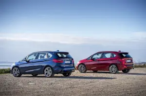 BMW Active Tourer 220d xDrive e BMW Active Tourer 225i xDrive 