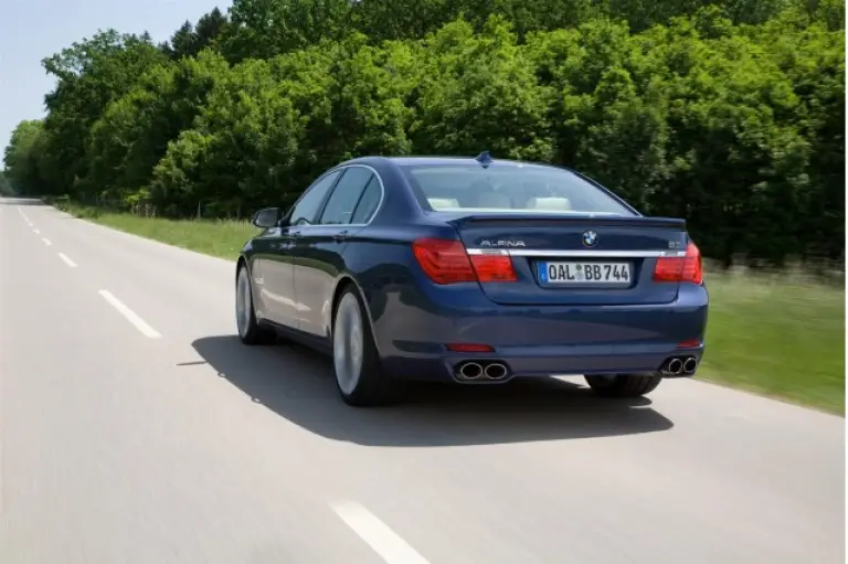 BMW Alpina B7 Sedan 2011 - 1
