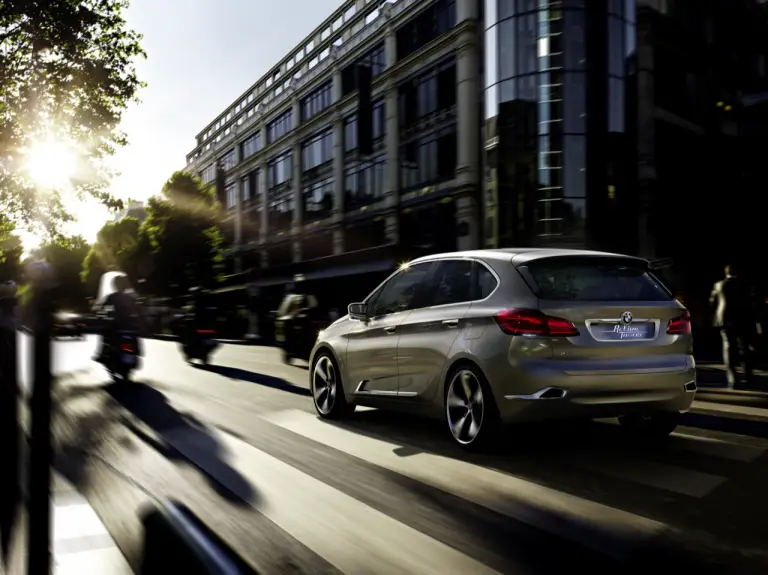 BMW Concept Active Tourer - Foto ufficiali - 6