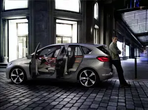 BMW Concept Active Tourer - Foto ufficiali