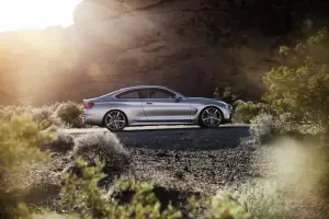 BMW Concept Serie 4 Coupé - 24