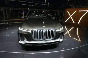 BMW Concept X7 iPerformance - Salone di Francoforte 2017