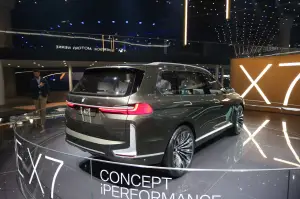 BMW Concept X7 iPerformance - Salone di Francoforte 2017