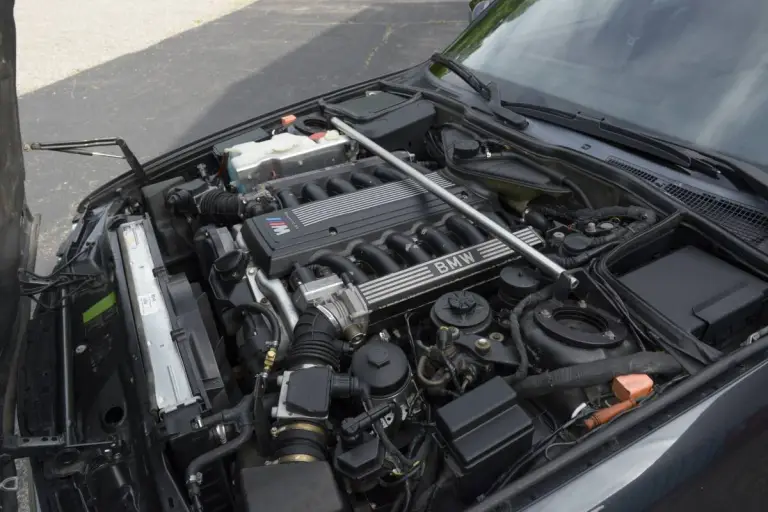 BMW E34 M5 - 1
