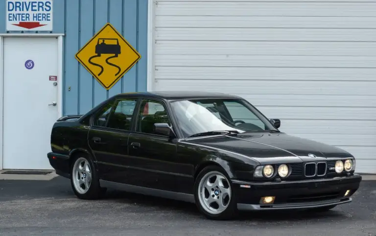 BMW E34 M5 - 4