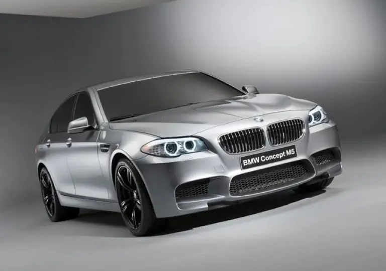 BMW F10 M5 2011 OFFICIAL PHOTOS - 5