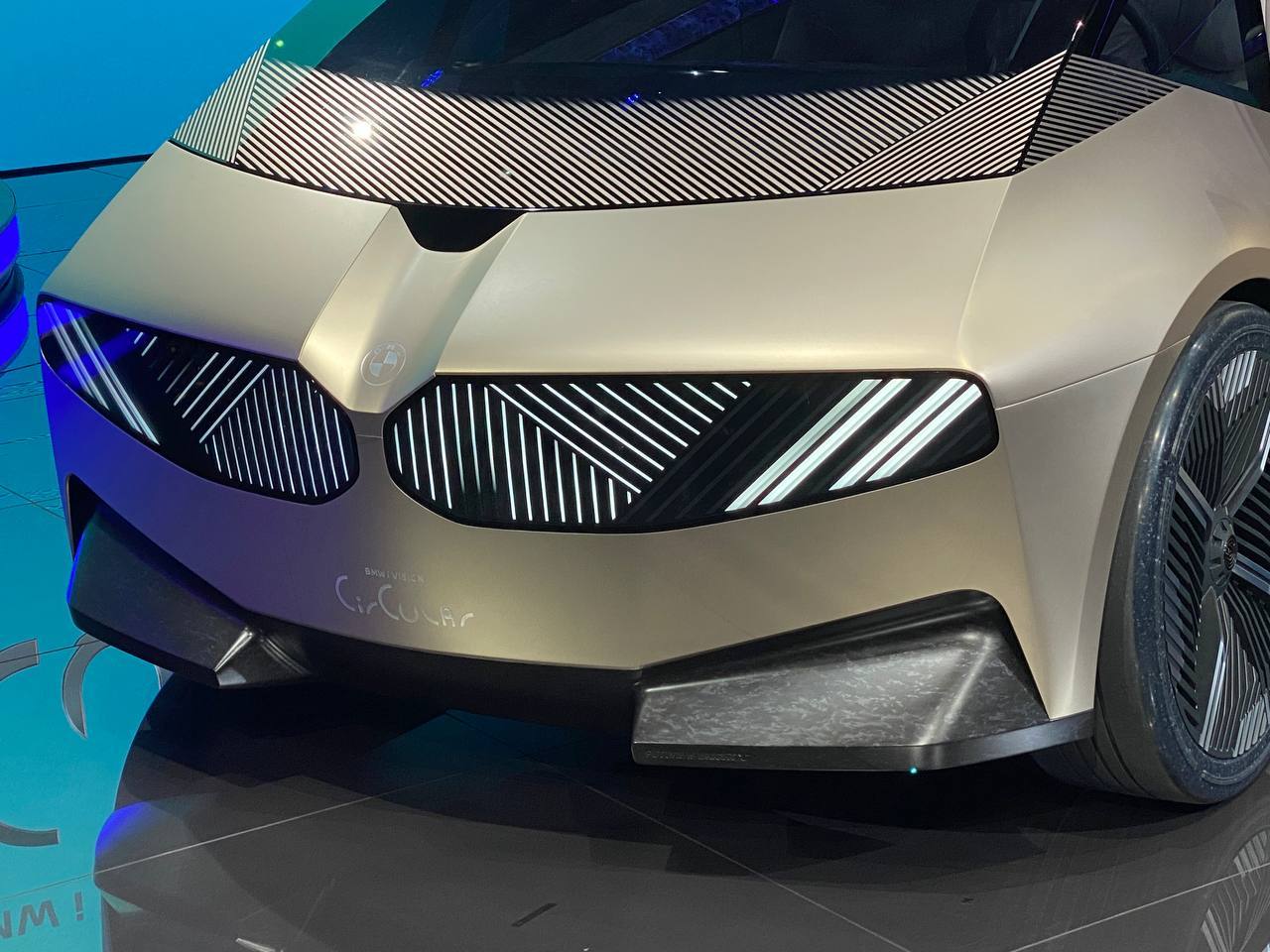 BMW i Vision Circular - Salone di Monaco 2021