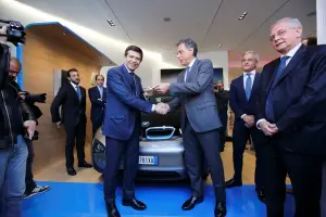 BMW i3 - Consegna al ministro dei Trasporti - 1