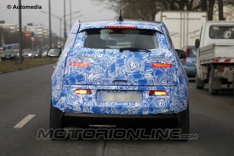 BMW i3 - Foto spia 20-12-2012 - 6