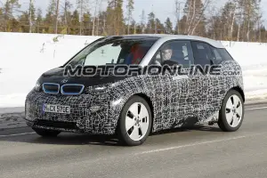 BMW i3 restyling foto spia 16 marzo 2017