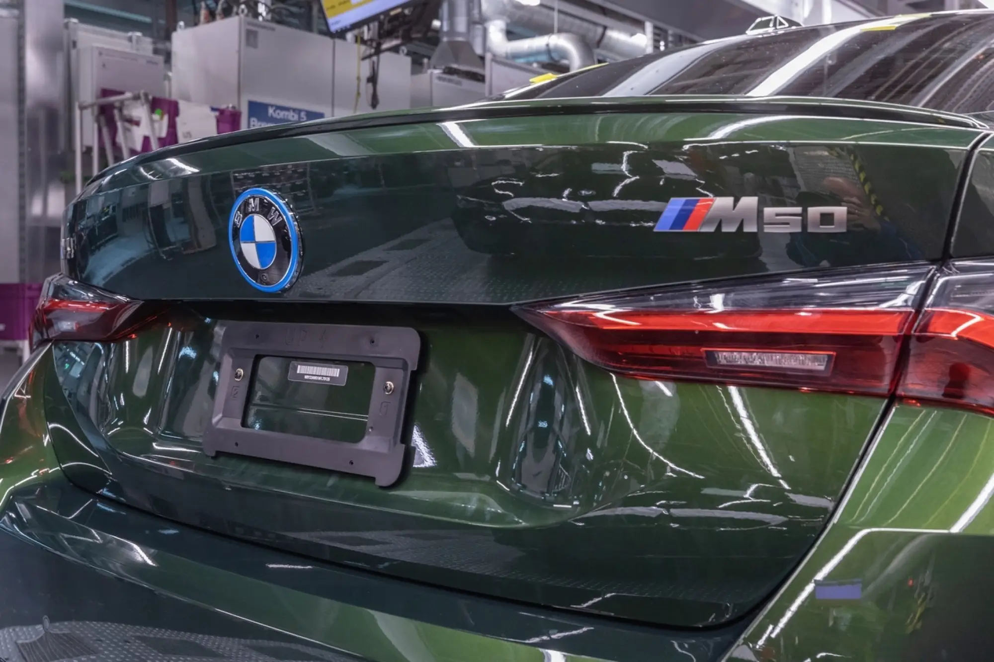 BMW i4 produzione - Foto - 9