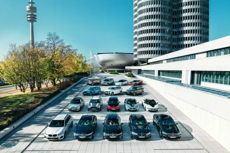 BMW i4 - Prototipo - 5