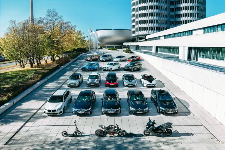 BMW i4 - Prototipo - 6