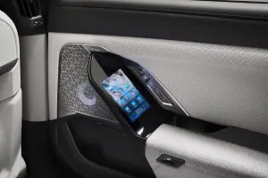 BMW i7 2022 - 8