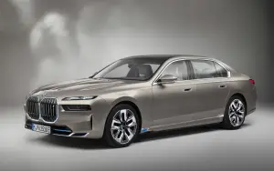 BMW i7 2022 - 28