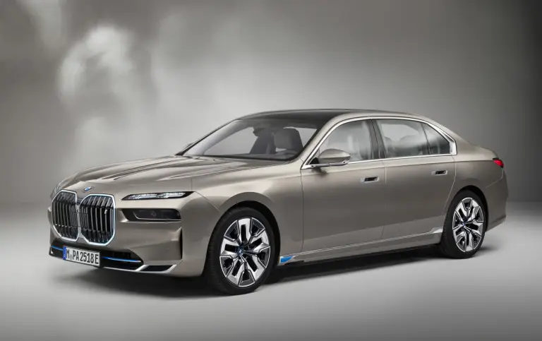 BMW i7 2022 - 28