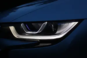 BMW i8 2014 - 4