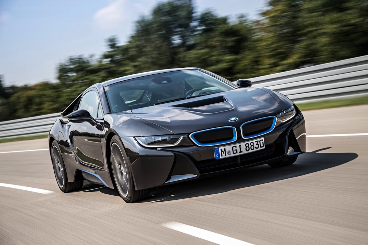 BMW i8 - Dinamiche