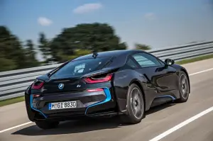 BMW i8 - Dinamiche - 13