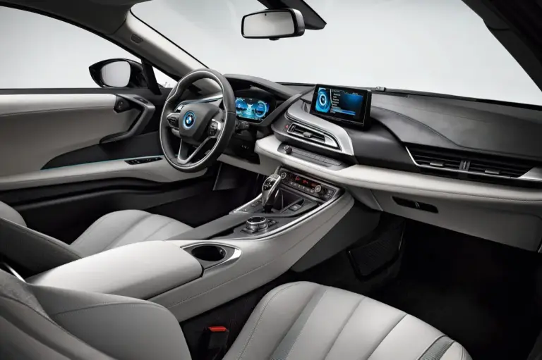 BMW i8 - Dinamiche - 17