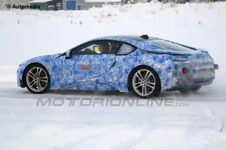 BMW i8 - Foto spia 17-12-2012 - 4