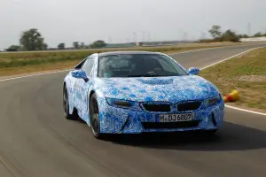 BMW i8 - Foto ufficiali - 10