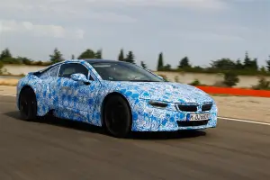 BMW i8 - Foto ufficiali - 11