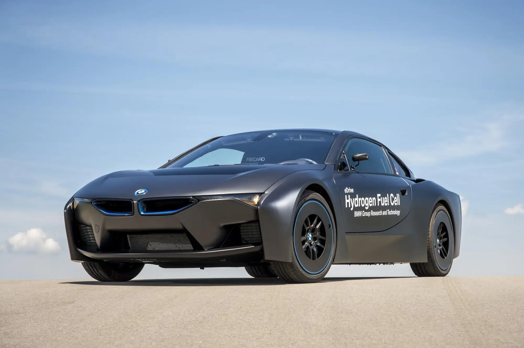 BMW i8 Fuel Cell - 9