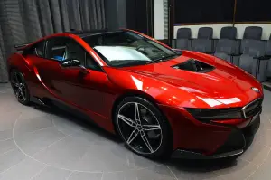 BMW i8 Lava Red - 4