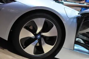 BMW i8 (LIVE) - Salone di Francoforte 2013