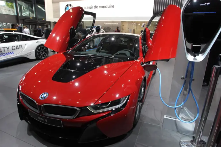 BMW i8 Protonic - Salone di Parigi 2016 - 6