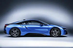 BMW i8 Pure Impulse - 7