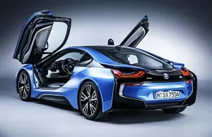 BMW i8 Pure Impulse - 11