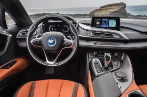 BMW i8 Roadster e nuova i8 Coupe - 51